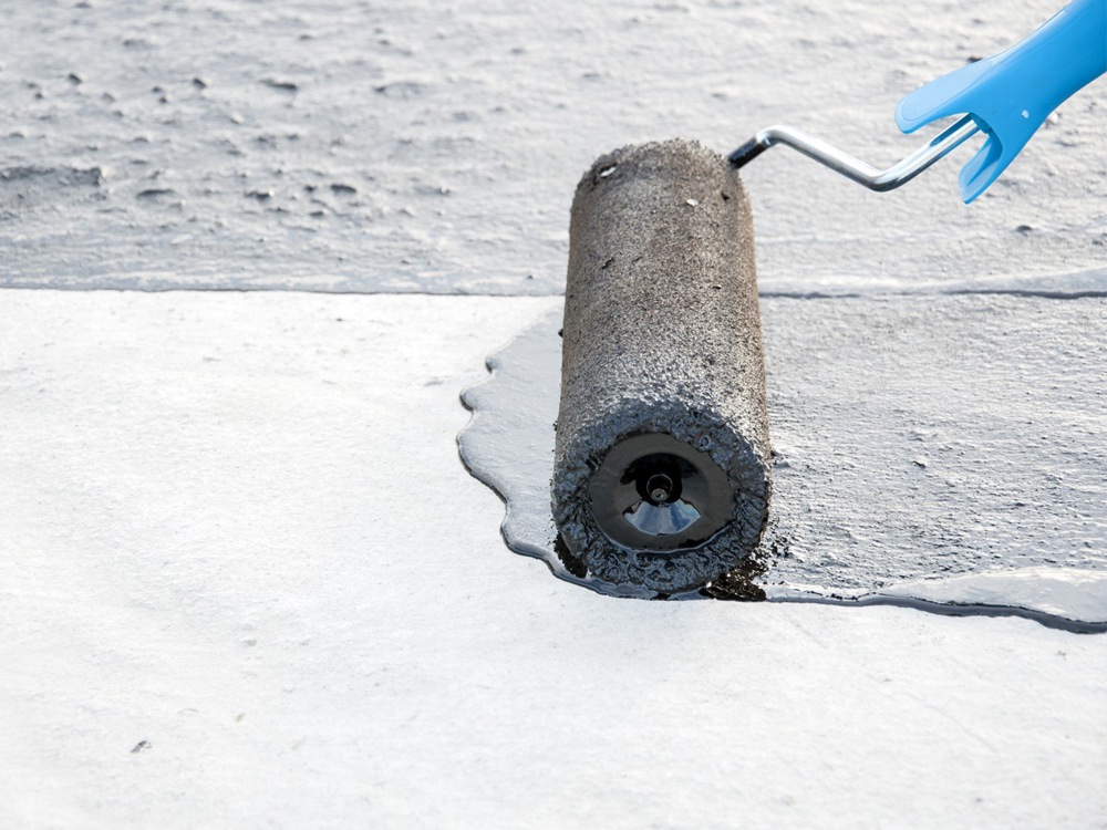 cach-xu-ly-tuong-bi-tham-nuoc-5