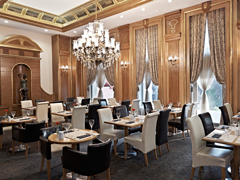 thiet-ke-nha-hang-kieu-phap-dep-5