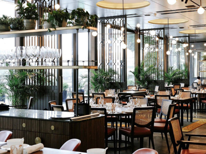 thiet-ke-nha-hang-phong-cach-hien-dai-4 