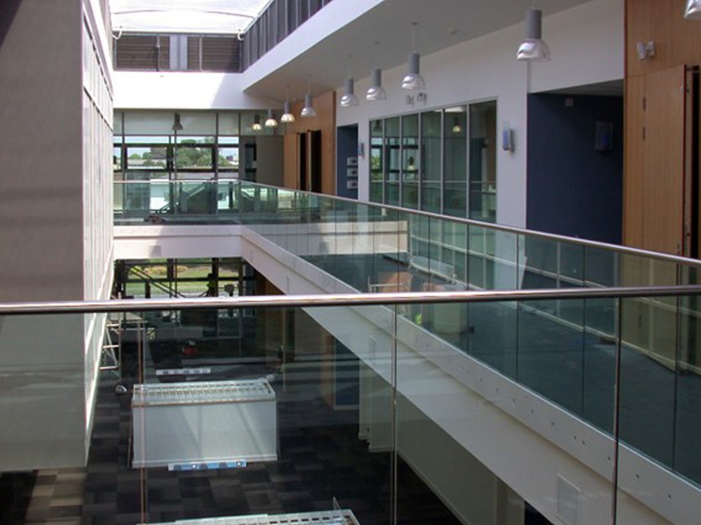 kich-thuoc-lan-can-ban-cong-chuan-an-toan-5