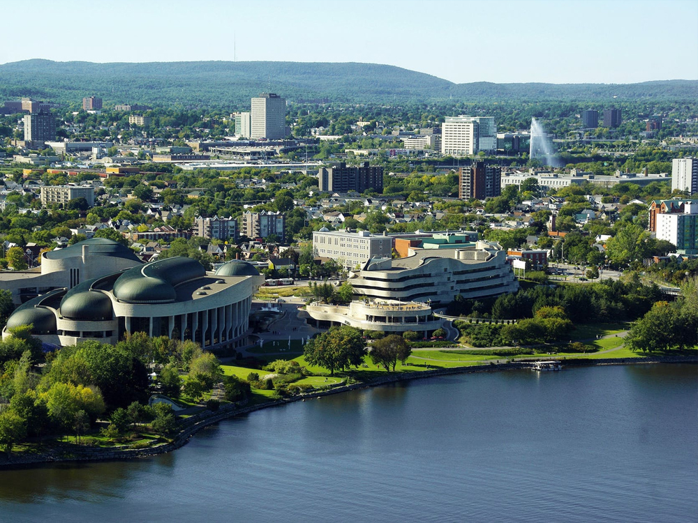 phong-thuy-nha-o-gan-song-1