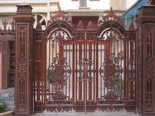 99+ Mẫu cổng nhôm đúc 2 cánh đẹp xu hướng kiến trúc Biệt thự