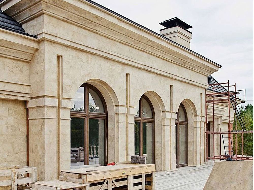 mau-da-op-tuong-mat-tien-dep-13