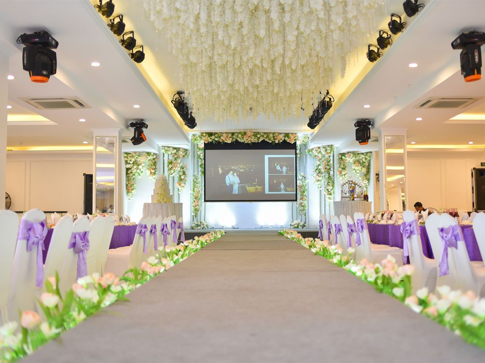 mau-thiet-ke-nha-hang-tiec-cuoi-dep-1-1