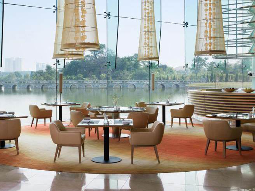 TOP-3-khach-san-5-sao-dep-tai-Ha-Noi-2