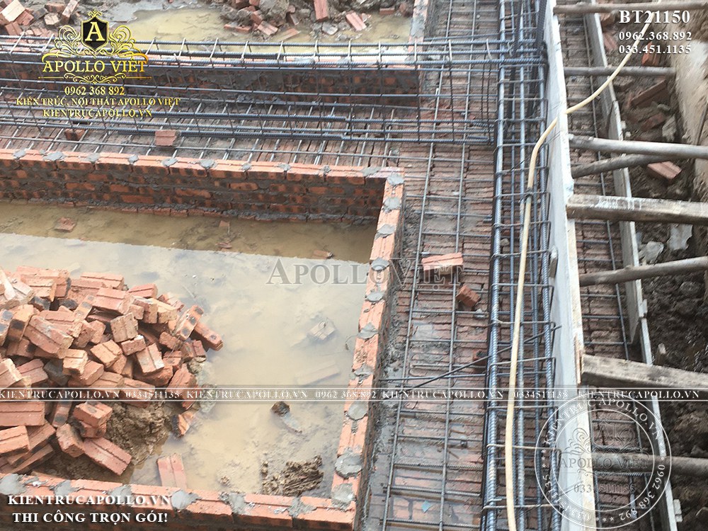 mau-thiet-ke-biet-thu-2-tang-1-tum-tan-co-dien-dep-3-1